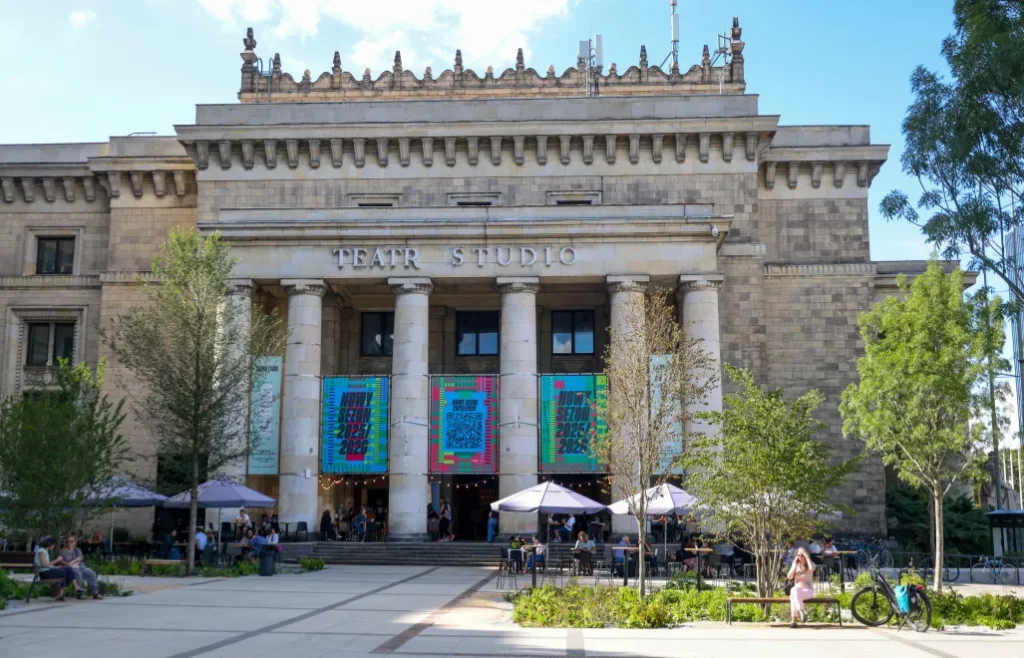 Teatr Studio przedstawia: sztuczna inteligencja, Masłowska i żałoba w nowym sezonie