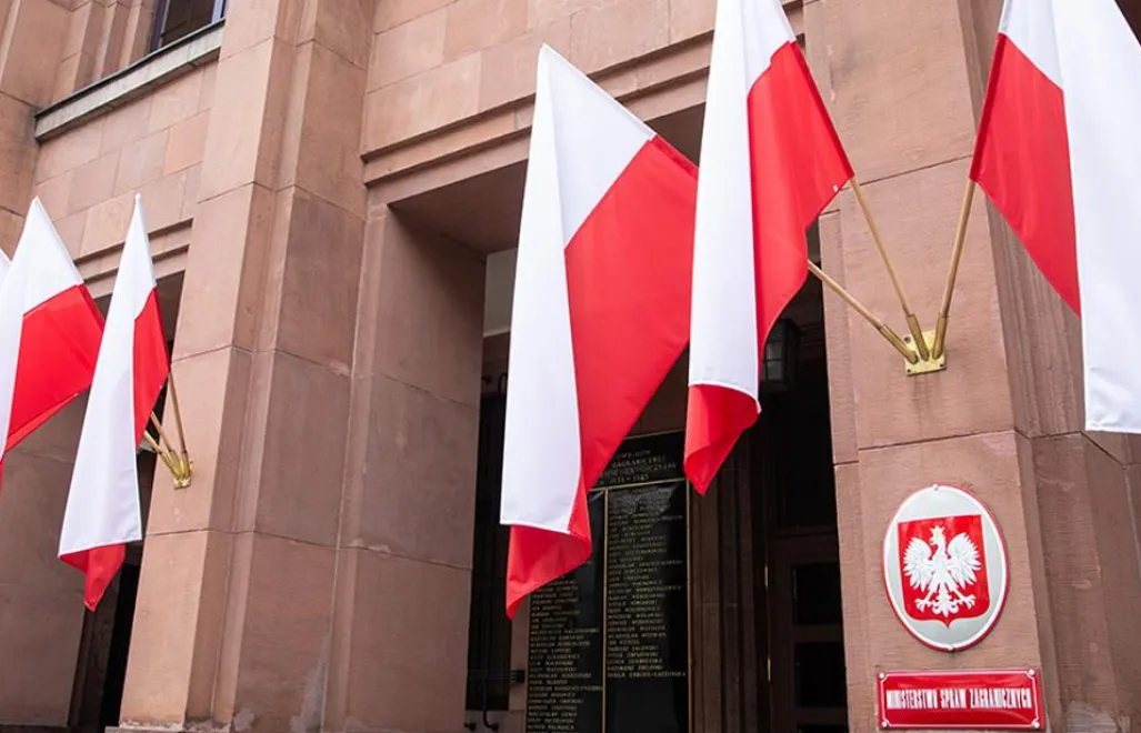 Zmiany na szczytach MSZ: nowe kadry Sikorskiego już działają