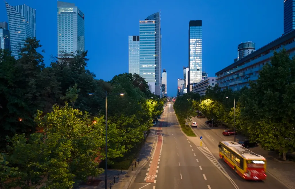 Warszawa szykuje się na kryzysy: 120 nowych autobusów do ewakuacji mieszkańców