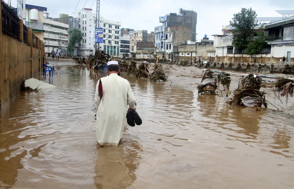 Katastrofa w Pakistanie: Monsun zebrał śmiertelne żniwo – liczba ofiar rośnie