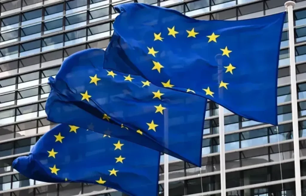 Środki z KPO pod lupą: Komisja Europejska czeka na wyjaśnienia Polski. Czy grozi nam interwencja Brukseli?