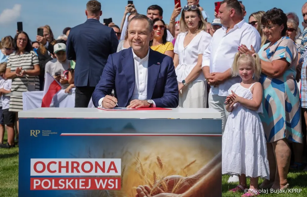 Nowa era ochrony polskiej wsi? Prezydent Karol Nawrocki podpisuje przełomowy projekt ustawy