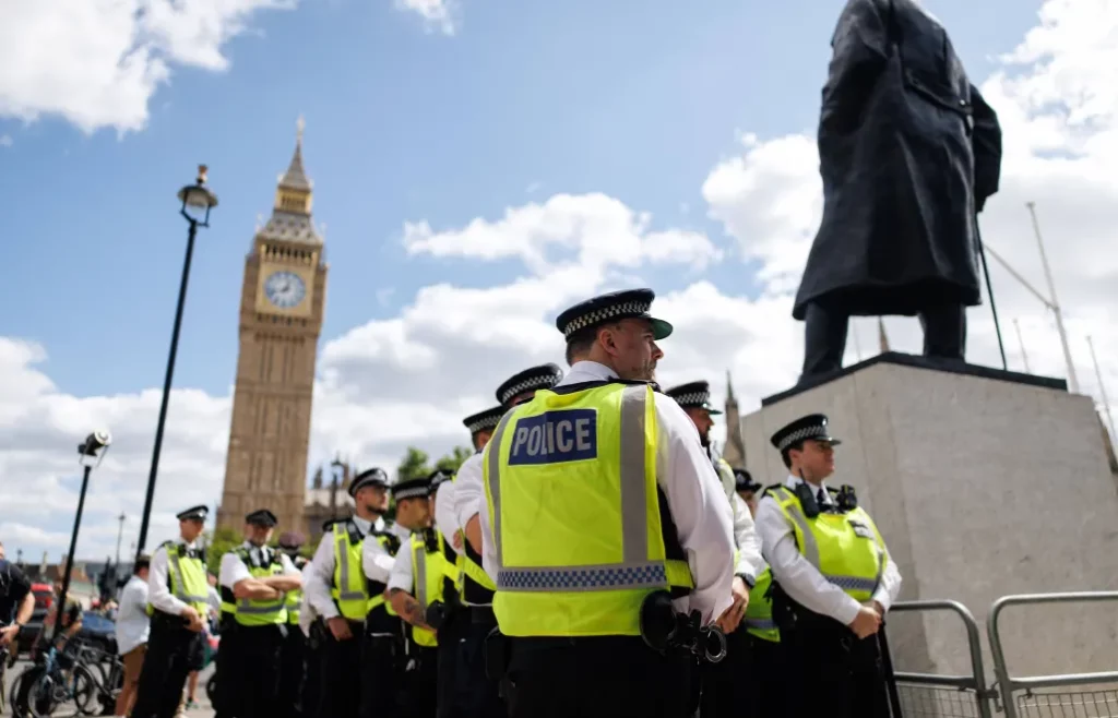 Wielka operacja policji w Londynie: setki zatrzymanych za wsparcie Palestine Action