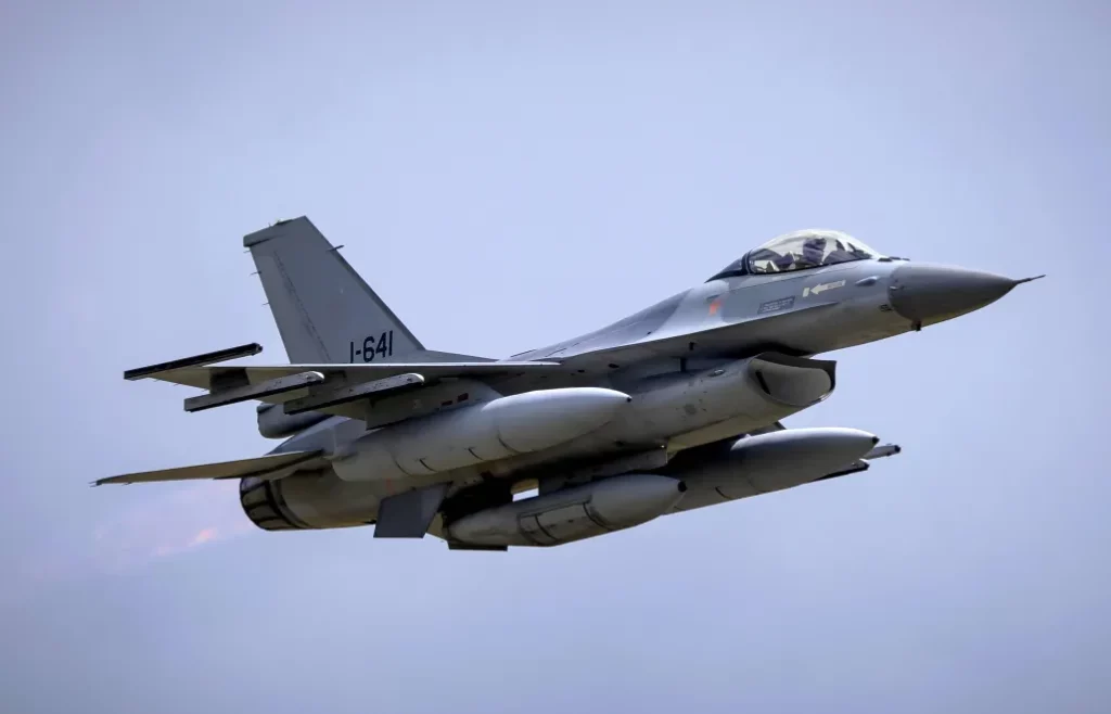 Polskie F-16 przejdą wielką modernizację. MON zapowiada przełomowy kontrakt na miliardy dolarów